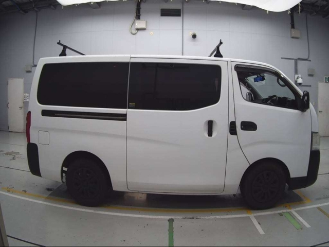 NISSAN CARAVAN VAN 2013