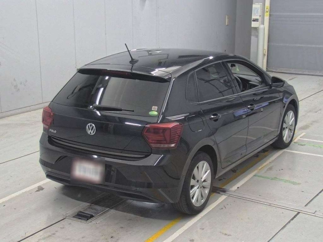 VOLKSWAGEN POLO 2018