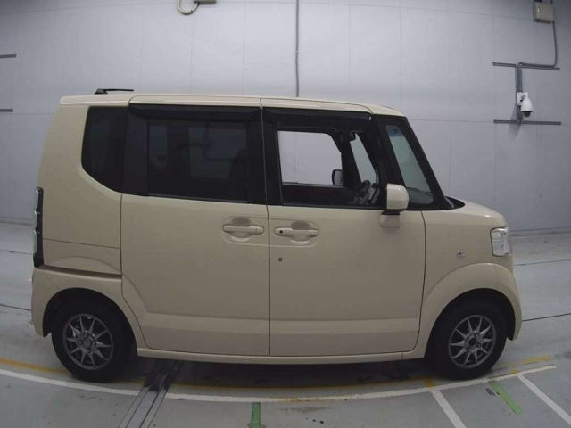 HONDA N BOX 2012