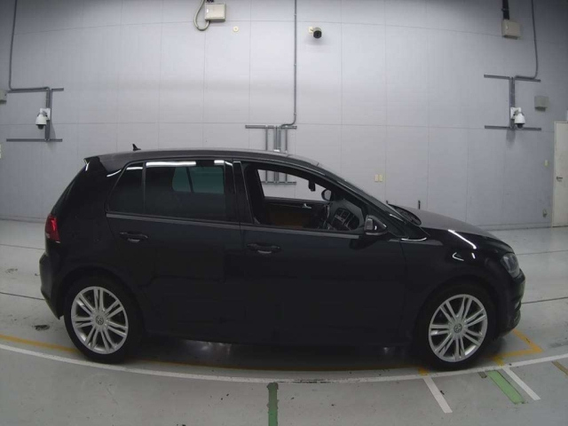 VOLKSWAGEN GOLF 2015