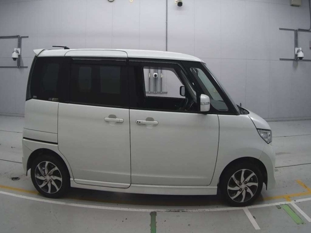 SUZUKI PALETTE 2011