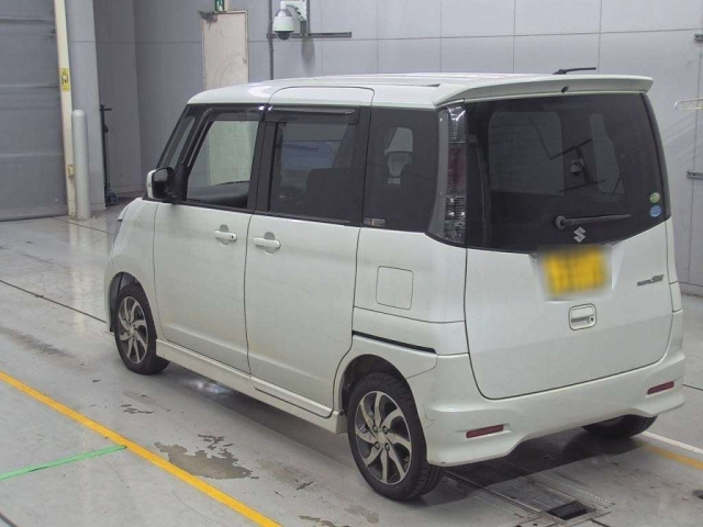 SUZUKI PALETTE 2011