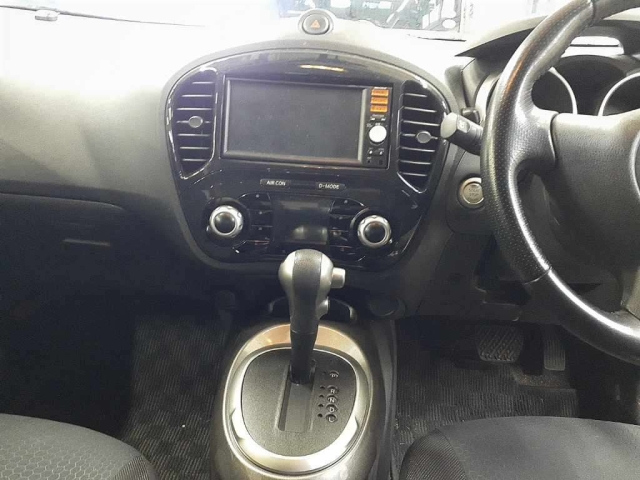 NISSAN JUKE 2013