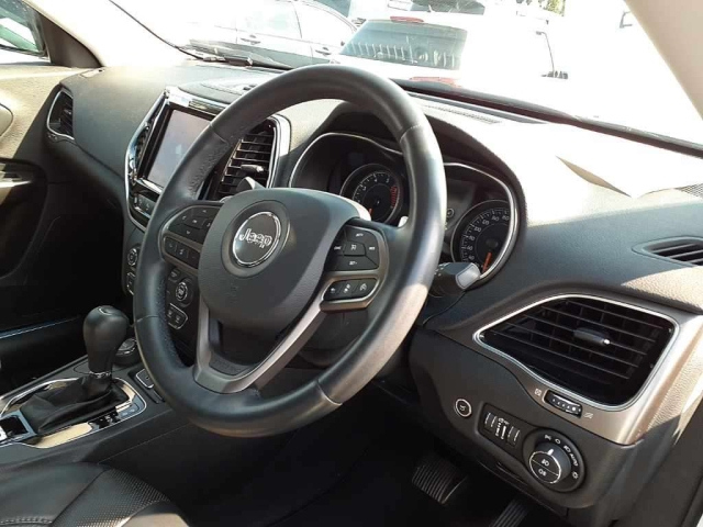 CHRYSLER JEEP CHEROKEE 2020