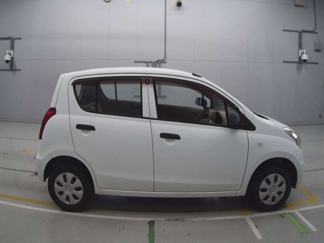 SUZUKI ALTO 2013