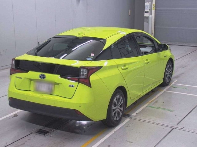 TOYOTA PRIUS 2019