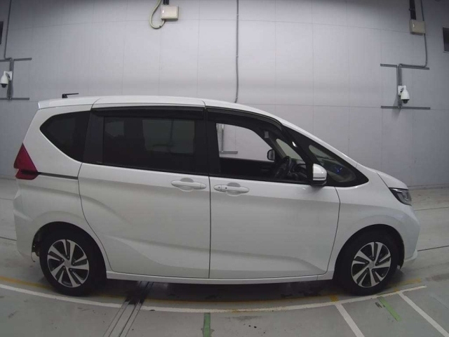 HONDA FREED 2019
