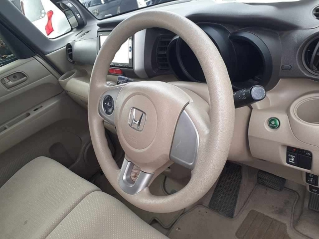 HONDA N BOX 2014