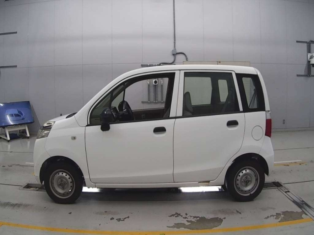 HONDA LIFE 2012