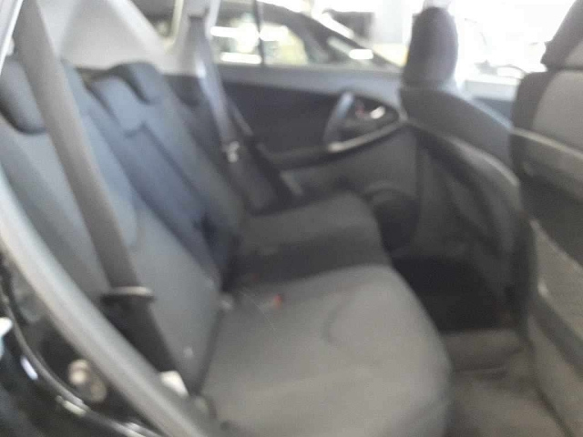 TOYOTA RAV4 2009
