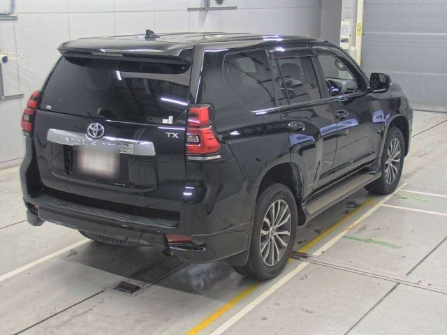 TOYOTA LAND CRUISER PRADO 2021