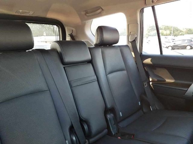 TOYOTA LAND CRUISER PRADO 2021