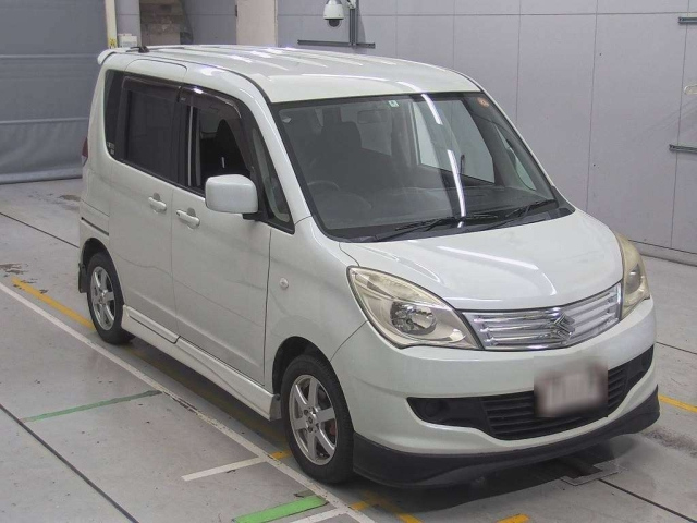 SUZUKI SOLIO 2012