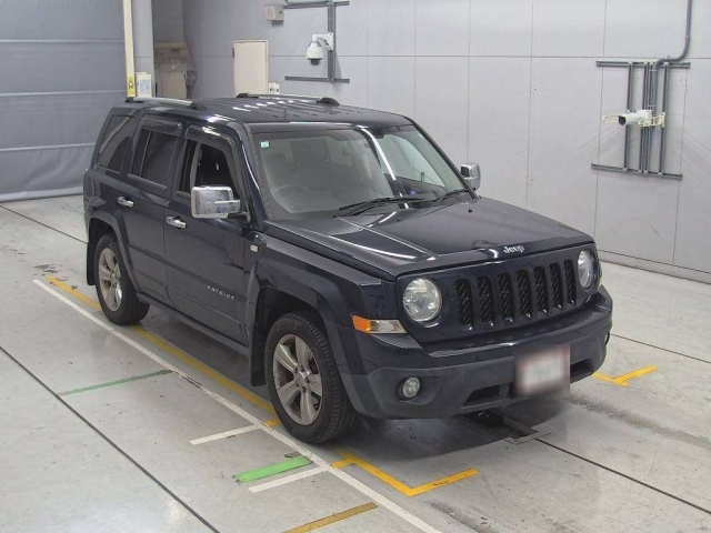 CHRYSLER JEEP PATRIOT 2013