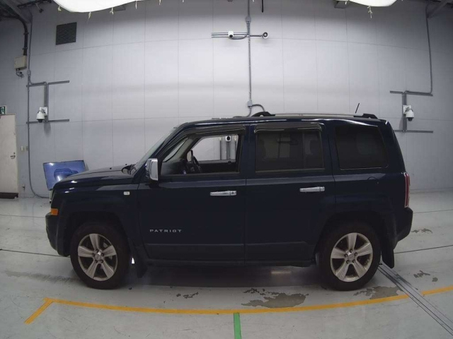CHRYSLER JEEP PATRIOT 2013
