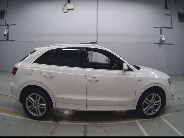 AUDI Q3 2014