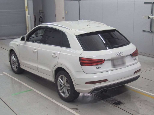 AUDI Q3 2014