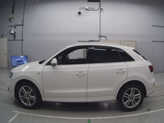 AUDI Q3 2014