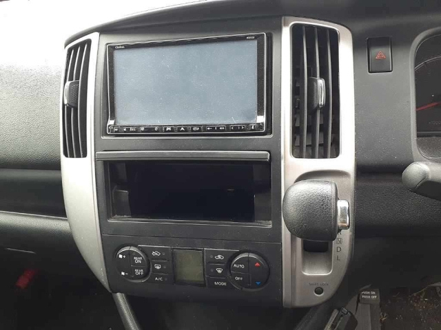 NISSAN SERENA 2008