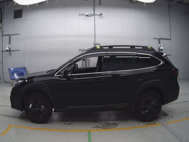 SUBARU LEGACY OUTBACK 2022