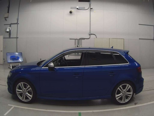 AUDI S3 2015