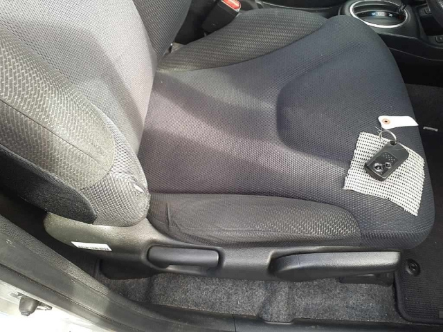 HONDA FIT 2011