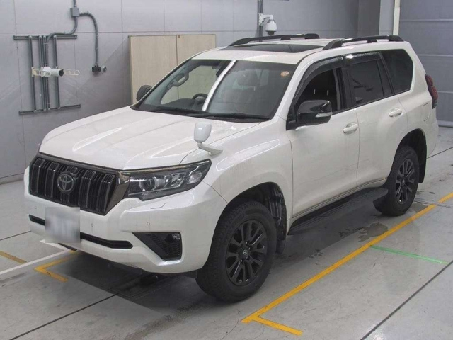 TOYOTA LAND CRUISER PRADO 2022
