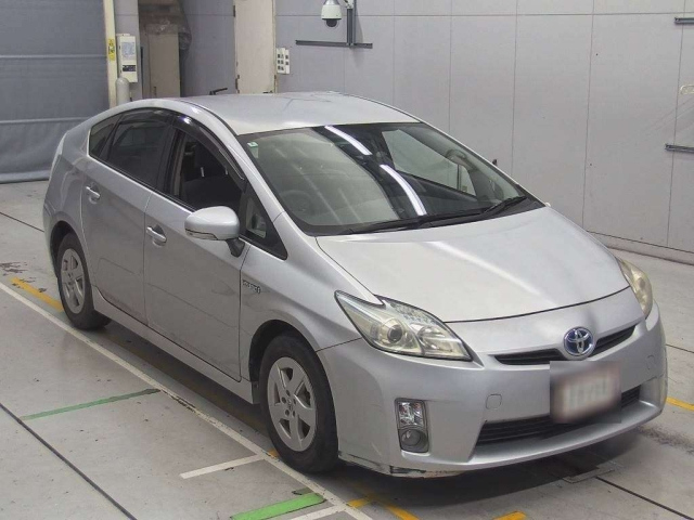 TOYOTA PRIUS 2010