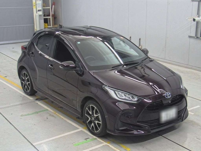 TOYOTA YARIS 2021