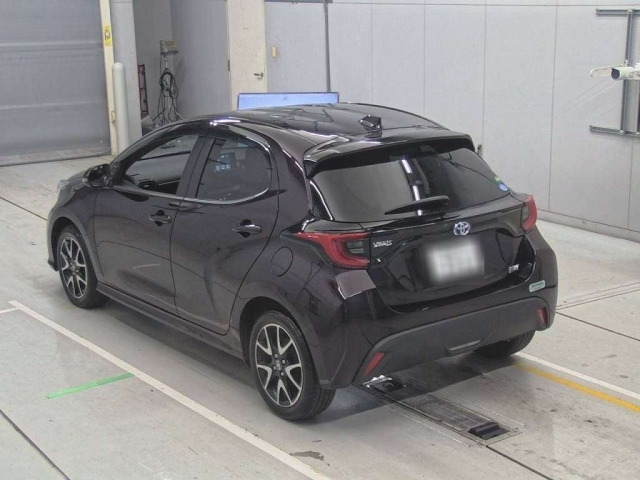 TOYOTA YARIS 2021
