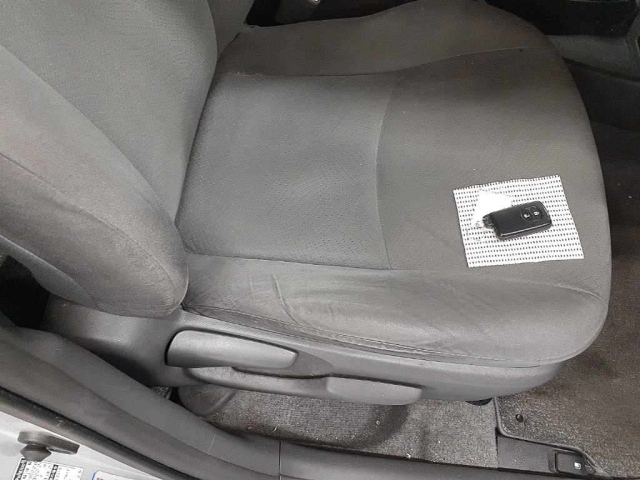 TOYOTA PRIUS 2010