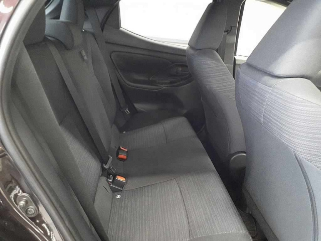 TOYOTA YARIS 2021