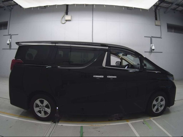 TOYOTA ALPHARD 2021