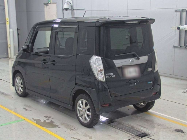 NISSAN DAYZ ROOX 2014