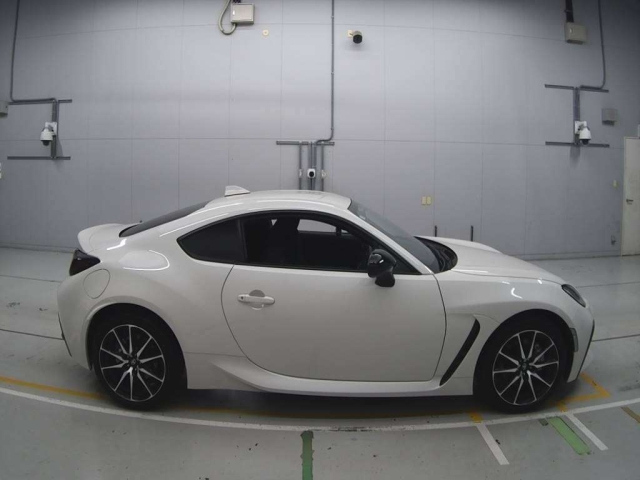 TOYOTA 86 2025