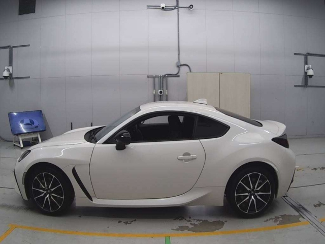 TOYOTA 86 2025