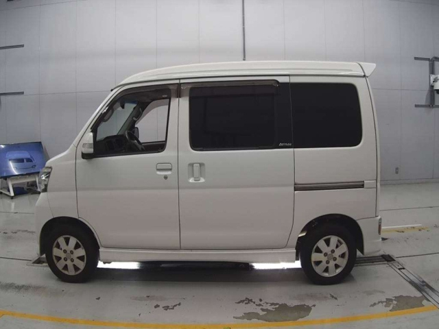 DAIHATSU ATRAI WAGON 2015