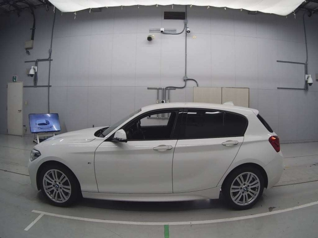 BMW 1 SERIES 2016