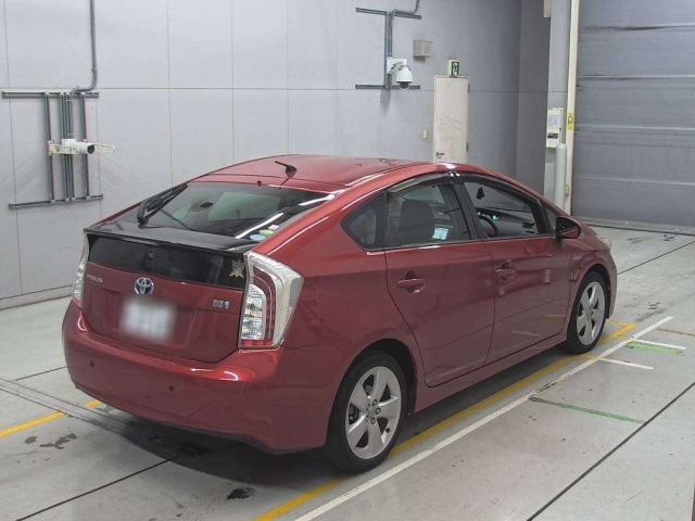 TOYOTA PRIUS 2012