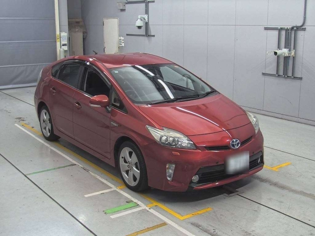 TOYOTA PRIUS 2012