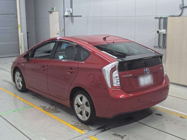 TOYOTA PRIUS 2012