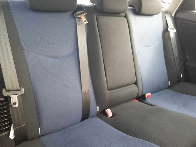 TOYOTA PRIUS 2012