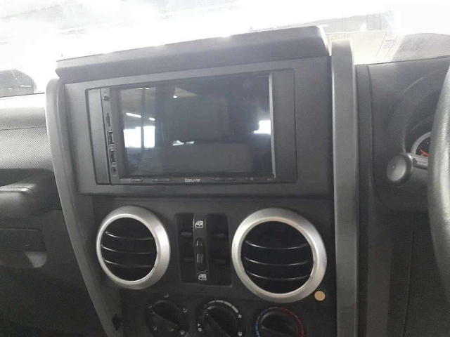 CHRYSLER JEEP WRANGLER 2010