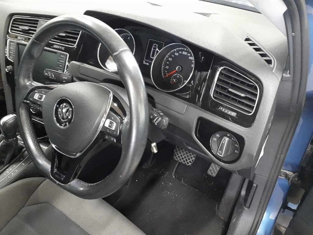 VOLKSWAGEN GOLF VARIANT 2014