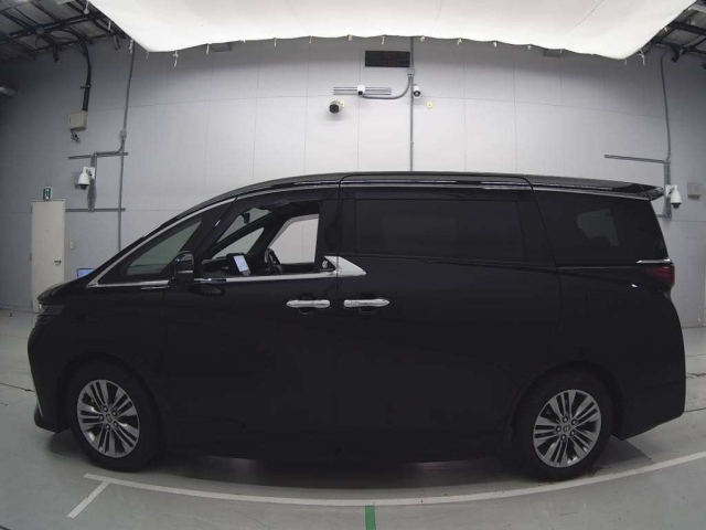 TOYOTA ALPHARD 2024