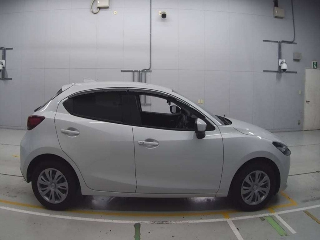 MAZDA MAZDA2 2022