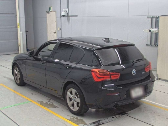 BMW 1 SERIES 2016