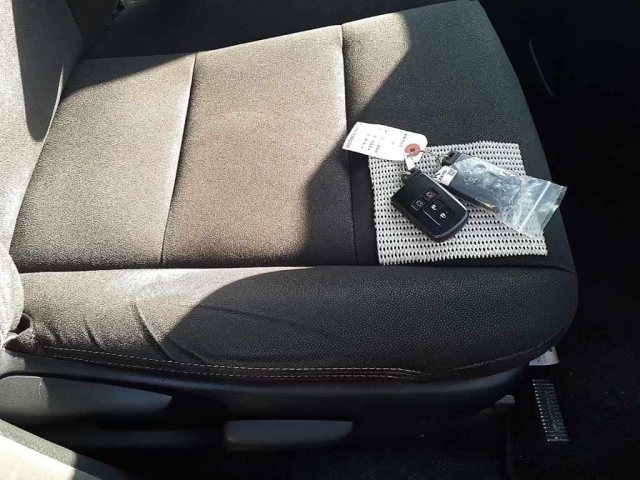 TOYOTA ESQUIRE 2016