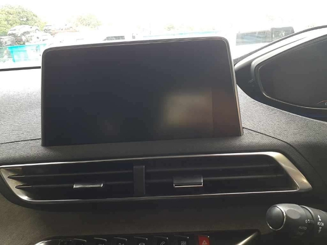 PEUGEOT 3008 2018
