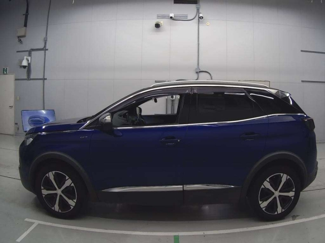 PEUGEOT 3008 2018